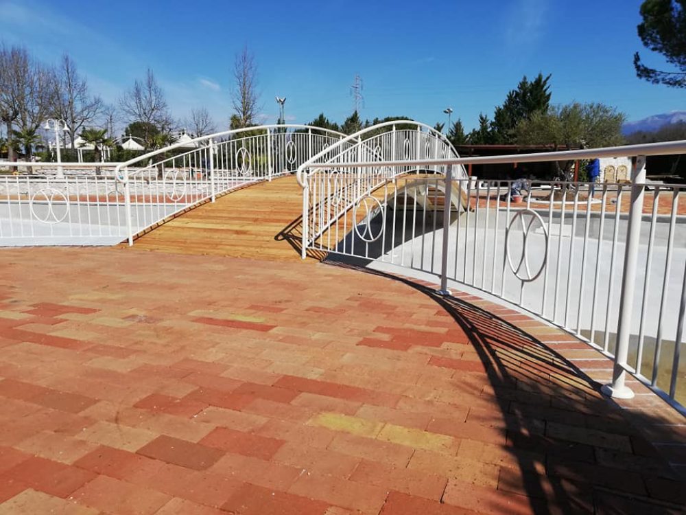 Strutture su Misure Locale Commerciale - ITALIA