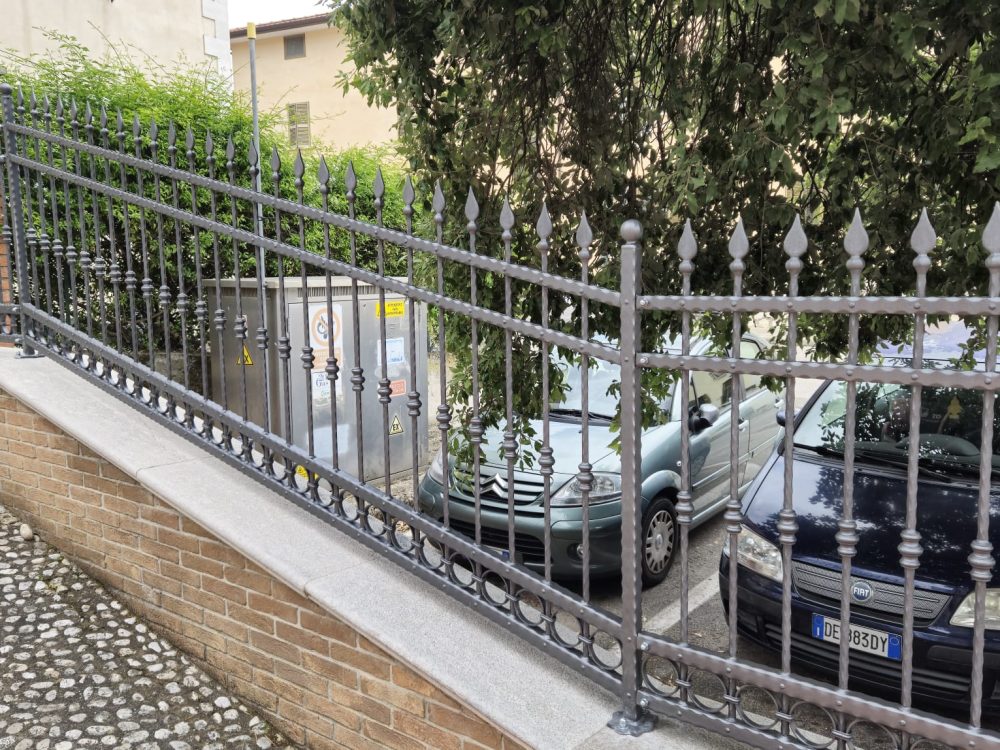 Ringhiera Villa Privata - ITALIA