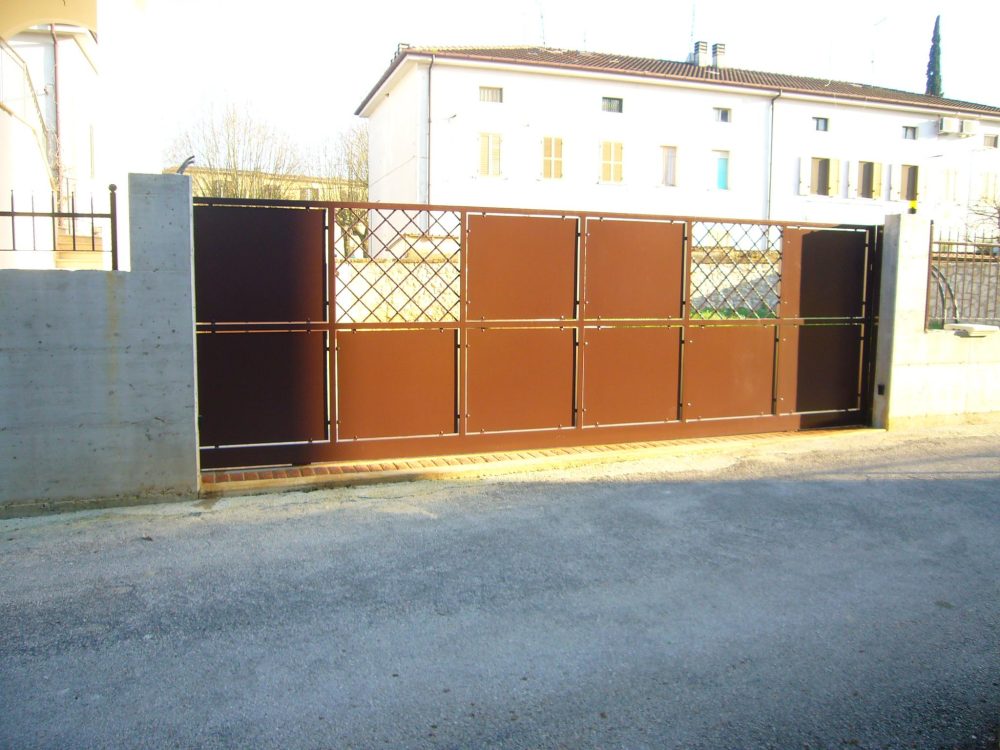 Cancelli Scorrevoli Villa Privata - ITALIA