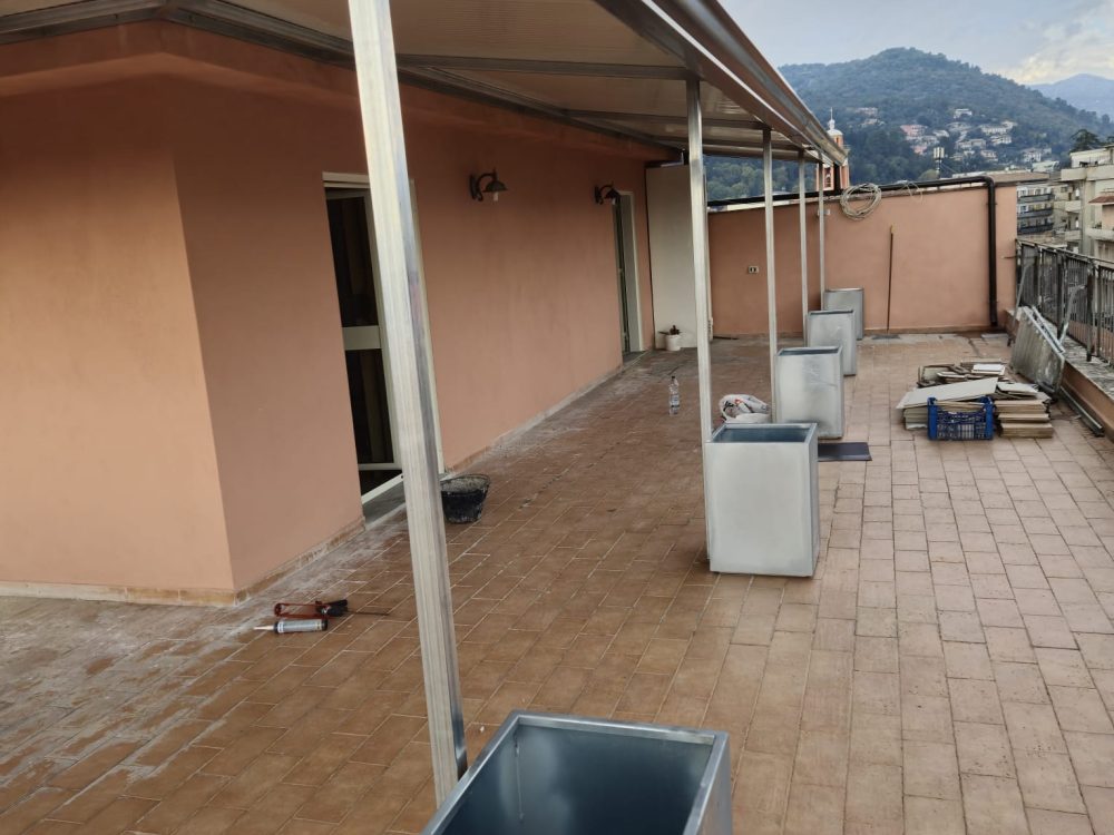 Pensilina Villa Privata - ITALIA