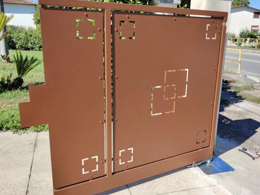 Cancelli a Battente Villa Privata - ITALIA