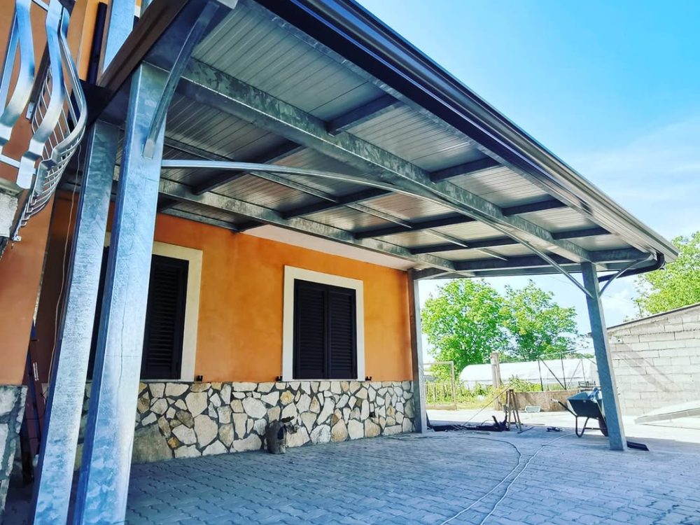 Pensilina Villa Privata - ITALIA