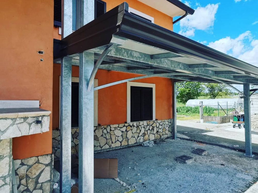 Pensilina Villa Privata - ITALIA