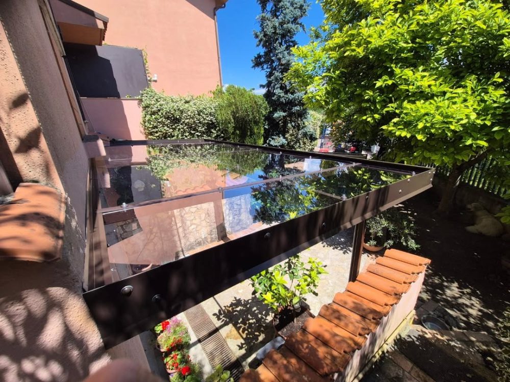 Pensilina Villa Privata - ITALIA