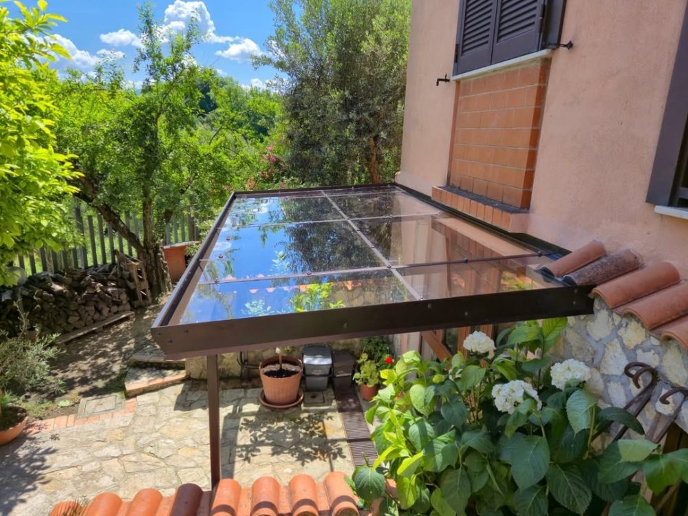 Pensilina Villa Privata - ITALIA