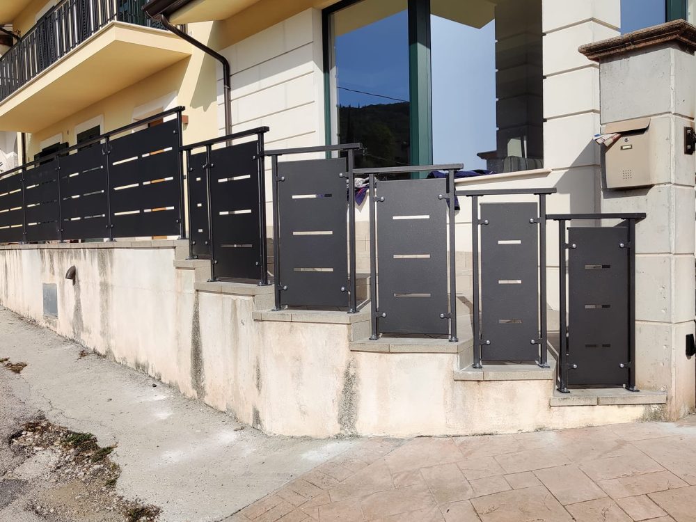 Ringhiera Villa Privata - ITALIA