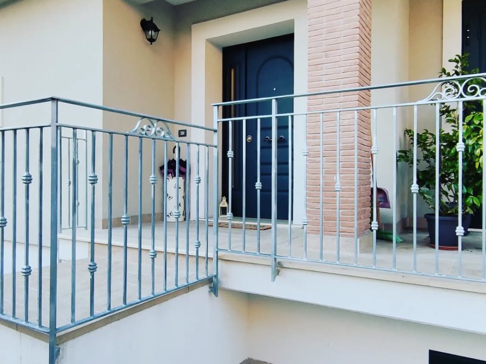 Ringhiera Villa Privata - ITALIA